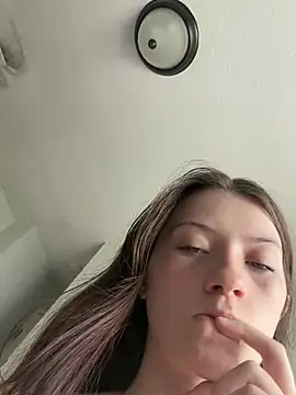 Munchkinbaby72318 Live Chatraum