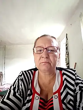Živá chatovací místnost IngaLuna48
