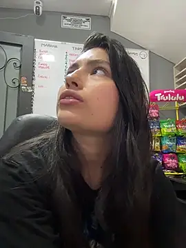 Chatroom en direct de VioletRousee