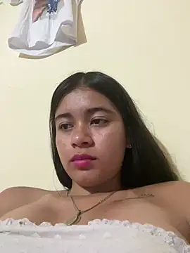 Sala de chat ao vivo de Kloe_1223