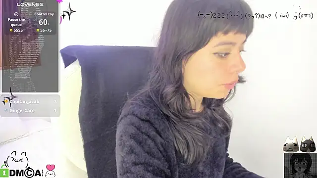 ghostmila's Live Chat Room