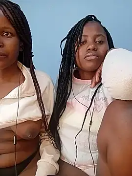 Scarlettxx_22 即時聊天室