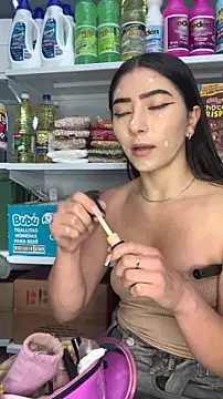 AMBERBUNNY_ 现场聊天室