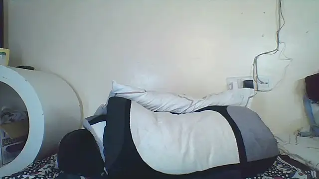 Sexybbi Adlı Modelin Canlı Sohbet Odası
