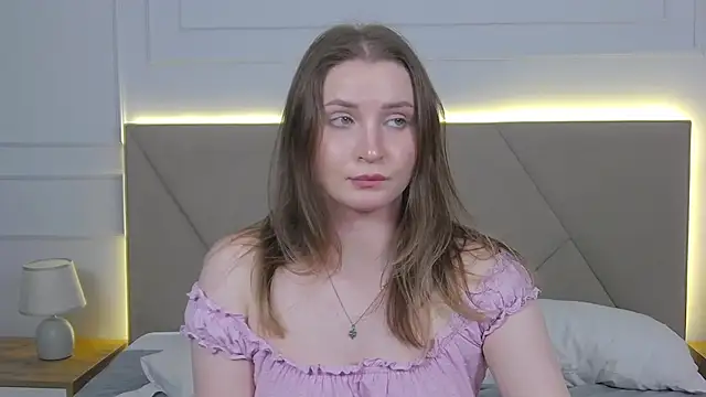 Živá chatovací místnost ArianaMilss