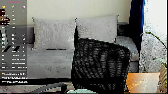 Živá chatovací místnost Ann_Hunt