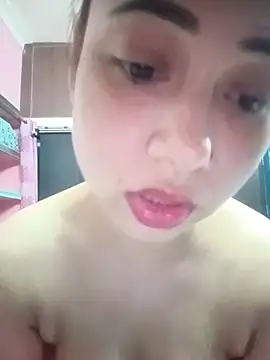 חדר צ'אט בשידור חי של Hot_Soniya_08