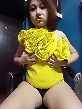 Hot_Soniya_08's Live Chat Room