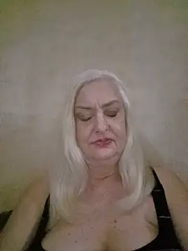 Julia20X – live chatrum