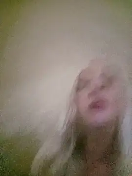 Julia20Xn Live chat-huone