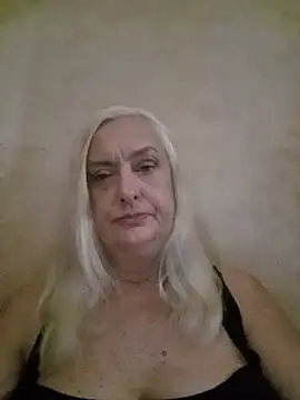 Chat soba uživo modela Julia20X