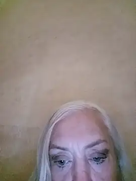 Julia20X – live chatrum