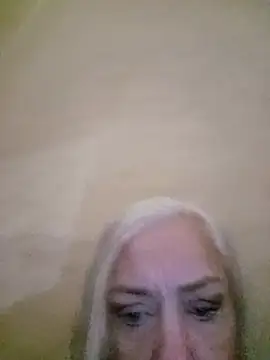 Chatroom en direct de Julia20X