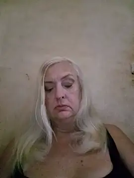 Julia20X Live Chatraum