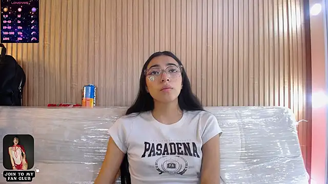 Sala de chat en directo de Violett1126