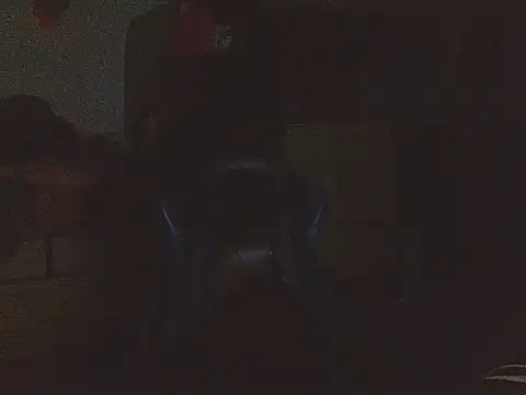 Chat soba uživo modela nino_oregano