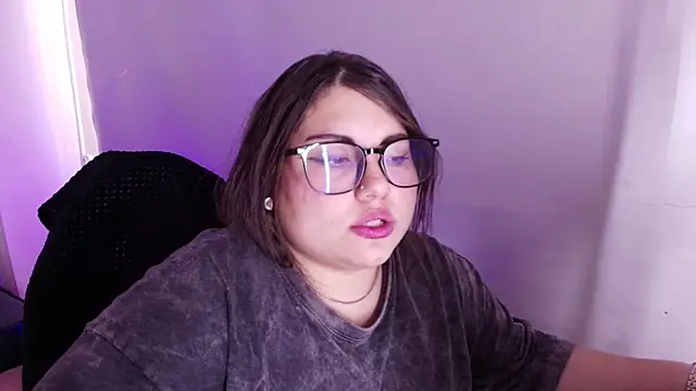Chat soba uživo modela Dreamboo__