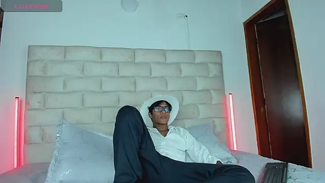 عرض كام LiamKron