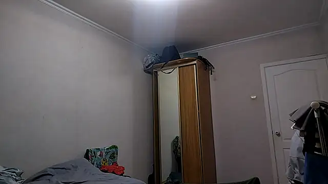 Živá chatovací místnost HebrewRiding
