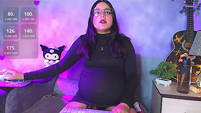 ambar__devon Adlı Modelin Canlı Sohbet Odası