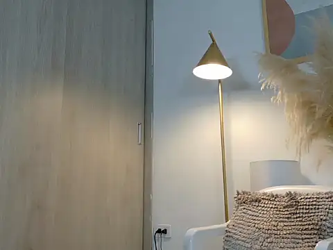 Živá chatovací místnost alisson-tylor
