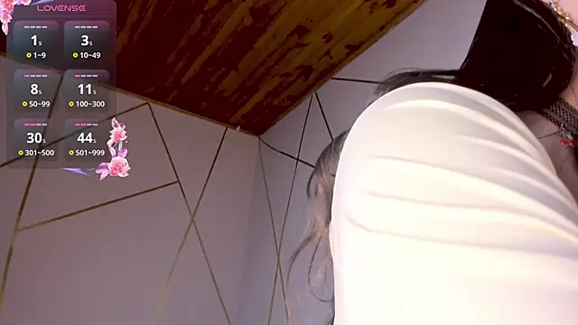 Sala de chat ao vivo de Holly_L1