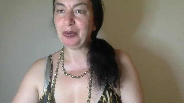 Lizzaa80's Live Chat Room