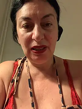 Lizzaa80 실시간 채팅방