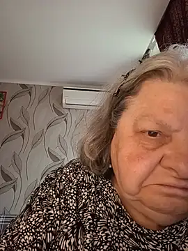 MartaMia68 Adlı Modelin Canlı Sohbet Odası