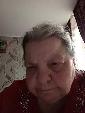 MartaMia68's Live Chat Room