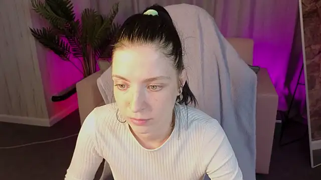 غرفة دردشة KatyWoodman المباشرة