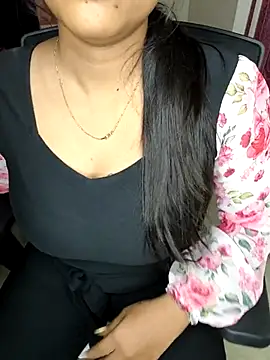 Tamilmoon006 실시간 채팅방