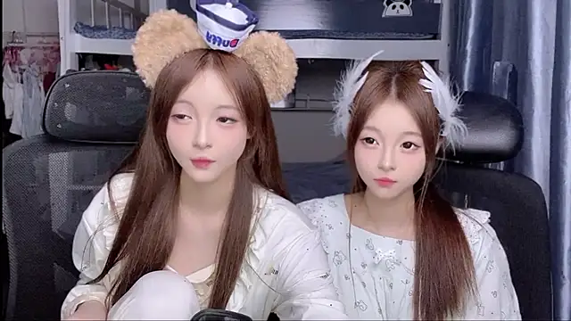 xiaoqiao-daqiao Live Chatrum