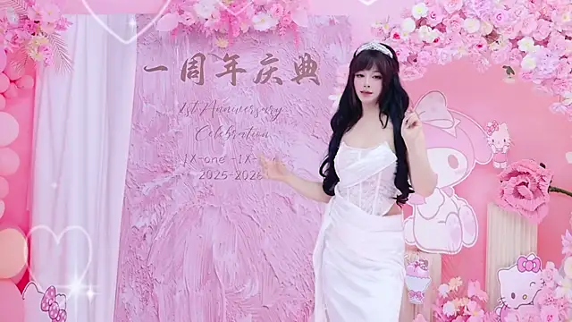1X-two's Live Sex Cam Show