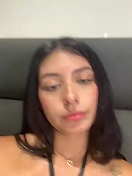 Chatroom en direct de VIOLET_19XXX