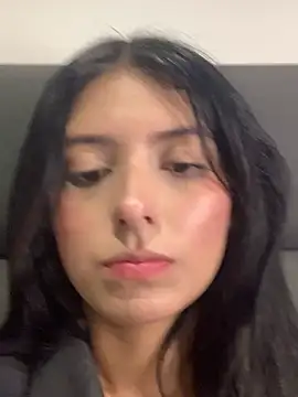 Živá chatovací místnost VIOLET_19XXX