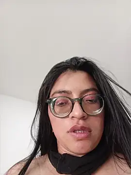 SOFI__10's Live Chat Room