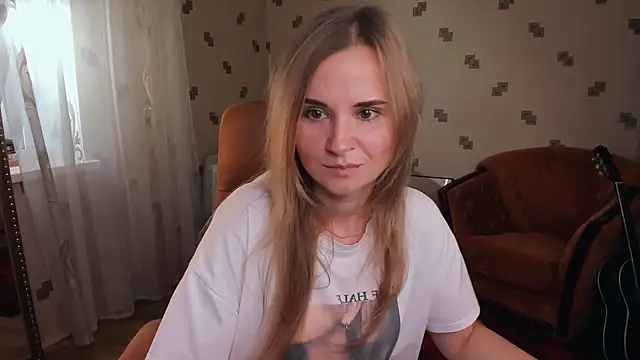 MiaSparkes: онлайн-чат