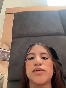 ViankaRose's Live Chat Room
