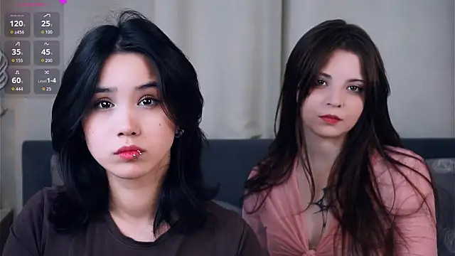 غرفة دردشة ReynaGrinvalsky المباشرة