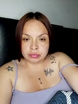 Chat ao vivo de Lina19_93