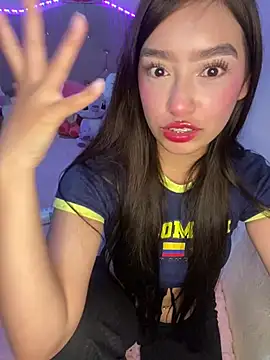 Miakittyyy Cameră chat live