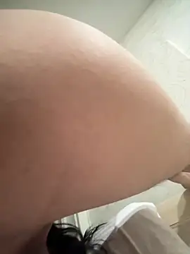 Živá chatovací místnost ikirkira