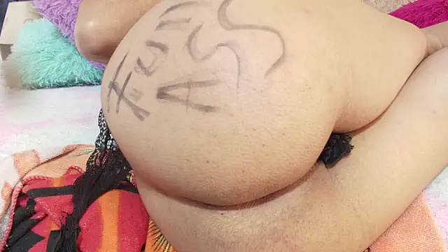 Mia_Nasty_Dirty Live Chatraum