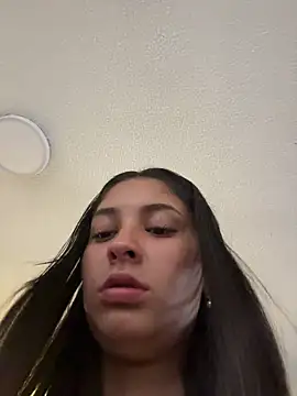 Živá chatovací místnost Lucyfer-fire