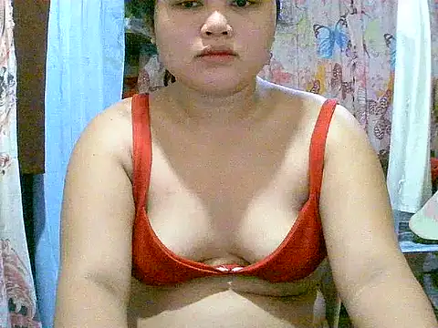 asian_faith1 Adlı Modelin Canlı Sohbet Odası