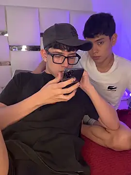 Poison_Boys Webcam-Show