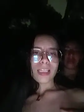 Živá chatovací místnost Lilith0423