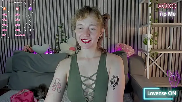 Ricki_Bloom – live chatrum