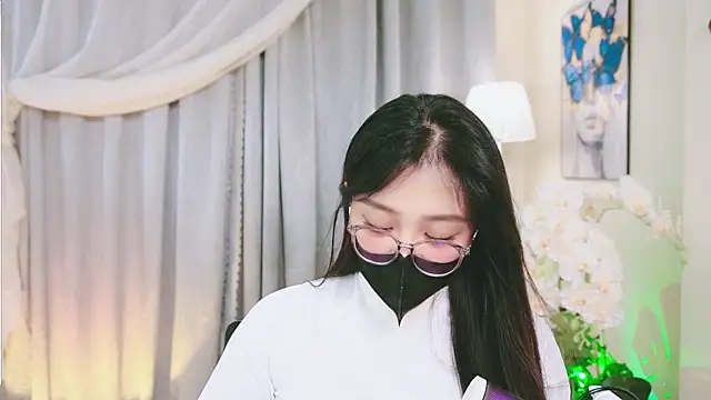 Chan_Chann's Live Chat Room